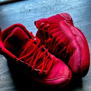 Jorden 12 size 5 youth use condition